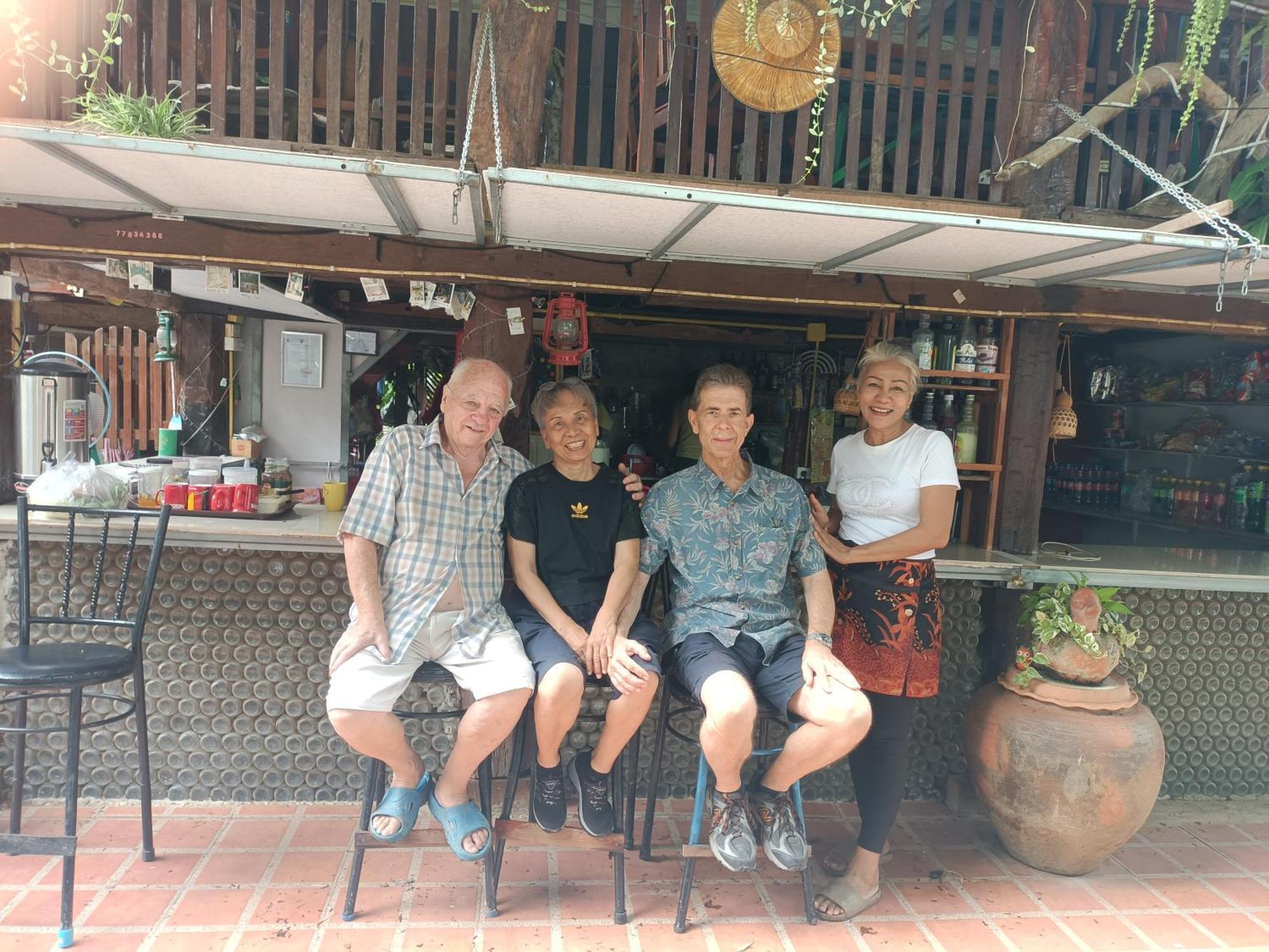 เฮือนน้ำน่าน House By The River Nan 우따라딧 외부 사진